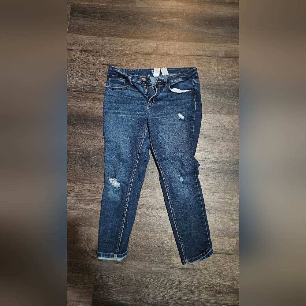 Time and Tru Dark Blue Distressed Ankle Jeans